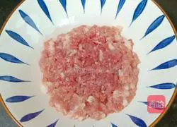 Illustration of millet steamed meatballs 2