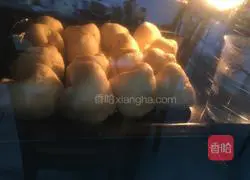 Secret Illustration of how to make coconut bread 5