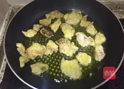 Illustration of how to make old-fashioned pot-wrapped pork 5