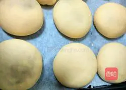 Illustration of how to make bean paste buns 8