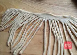 Santa Bread Recipe Illustration 7