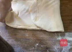 Illustration of how to make croissants 11