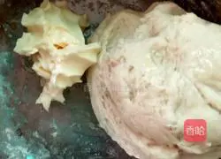 Illustration of how to make croissants 5