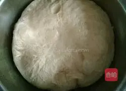 Illustration of how to make braided bread 3
