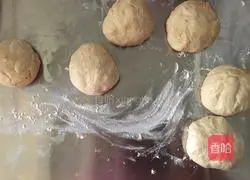 Illustration of how to make sugar-soaked cherry bread 6