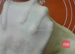 Illustration of how to make bread donuts 2