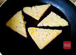 Illustration of how to make fried eggs on toast 5