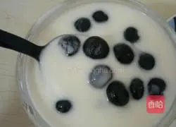 Illustration of how to make egg toast 5