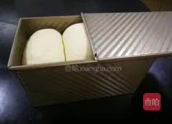 Illustration of how to make mellow milk toast 24