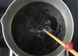 Illustration of how to make Fengzhen mooncakes 5