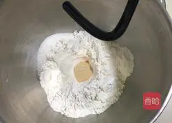 Milk-flavored croissants Illustration of how to make a bag 1