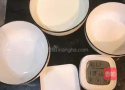 Illustration of how to make toffee sandwich cookies 1