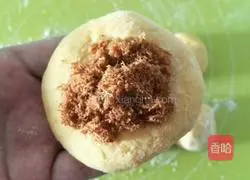 Pumpkin Meat Floss Bread Recipe Illustration 11