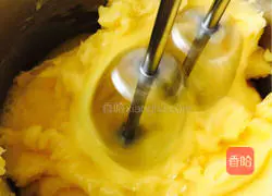 Illustration of how to make cranberry cookies 9