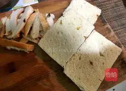 Chive Hot Dog Illustration of making toast rolls 1