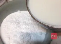 Illustration of how to make Matcha Snowskin Mooncakes 3