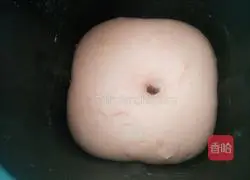 Illustration of making Sakura bean paste buns 5