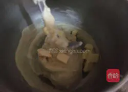 Illustration of how to make raisin toast 4