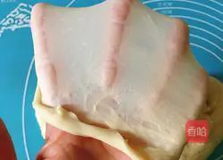 Illustration of how to make bean paste bread 3