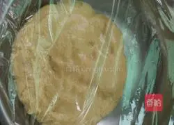 Cantonese five-nut mooncake recipe 5