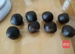 Milk-flavored jujube paste mooncake recipe 9 