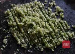 Illustration of how to make garlic French buns 2