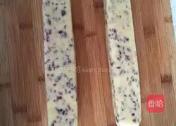 Illustration of how to make cranberry cookies 8