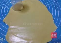 Illustration of how to make cat claw biscuits 14