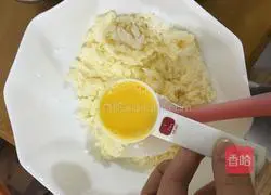 Illustration of how to make cranberry cookies 6