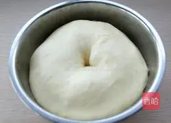 Sausage Bread Recipe Illustration 5