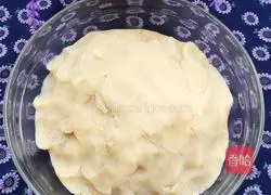 Illustration of how to make white kidney bean mooncake filling 8