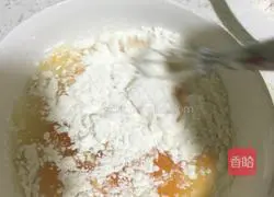 Illustration of how to make microwave biscuits 7