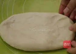 Illustration of how to make condensed milk toast 9