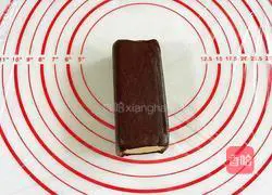 Illustration of how to make toast and omelette biscuits 10