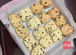 Illustration of how to make cranberry cookies 6