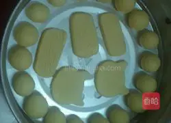 马Illustration of how to make Gretel biscuits 8