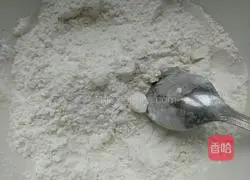 Illustration of how to make snow-skin mooncakes 1