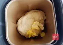 Illustration of how to make hot dog buns 2