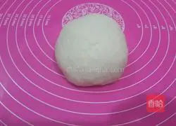 Illustration of how to make crispy sauce pancake 3