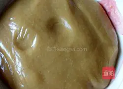 Illustration of how to make Cantonese-style mooncakes with bean paste 8