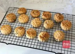  Illustration of how to make Cantonese mooncakes 23