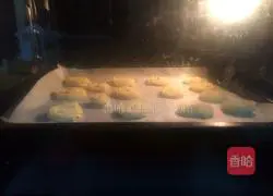 Illustration of how to make butter cookies 9