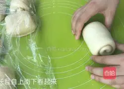 Illustration of how to make light butter toast 15