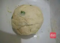 Illustration of how to make green onion biscuits 5
