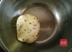 Illustration of how to make cranberry cookies 6