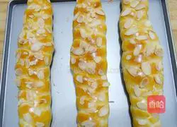 Illustration of how to make braided bread (Polish variety) 15