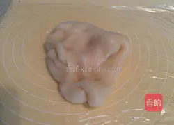 Illustration of how to make three-dimensional snow-skin mooncakes 5