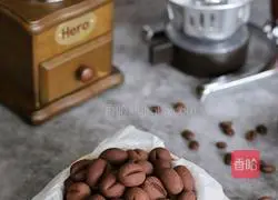 Illustration of how to make coffee bean biscuits 13