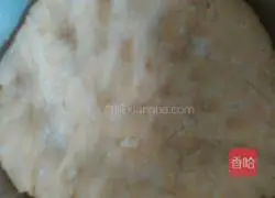 Illustration of how to make Shandong fruit (biscuit) 4