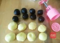 Illustration of how to make milky date paste mooncakes 11